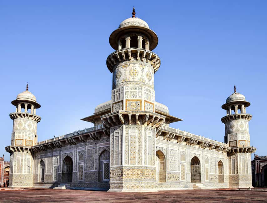 3-Day Golden Triangle Trip from Delhi with Luxury Hotels - Day three: Amber Fort, Jaipur’s palaces, and the return