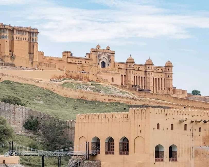 5 days Delhi Agra Jaipur private tour with Tiger safari - Day 5: Jaipur forts, palaces and markets