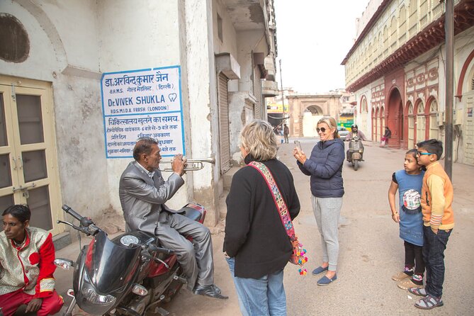 Agra 101 City Walk - Jama Masjid sets the scene