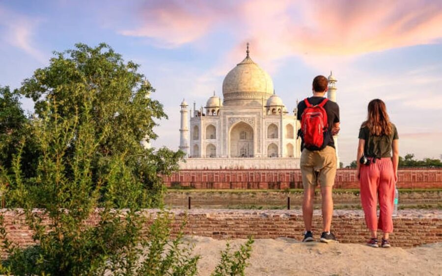 Agra fort, Baby Taj & Mehtab Bagh Express Ticket With Option - Why express entry matters in Agra