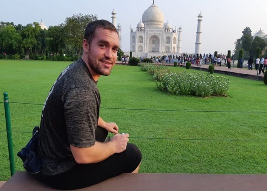 Agra: Guided Tour of Taj Mahal, Agra Fort and Fatehpur Sikri - Lunch and the real cost of the day