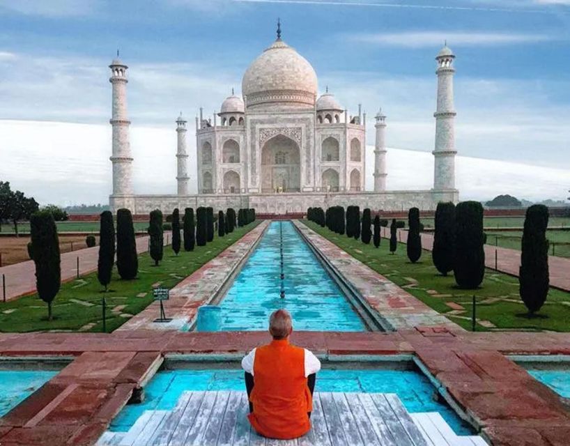 Agra: Guided Tour of Taj Mahal, Agra Fort and Fatehpur Sikri - What the day feels like between stops