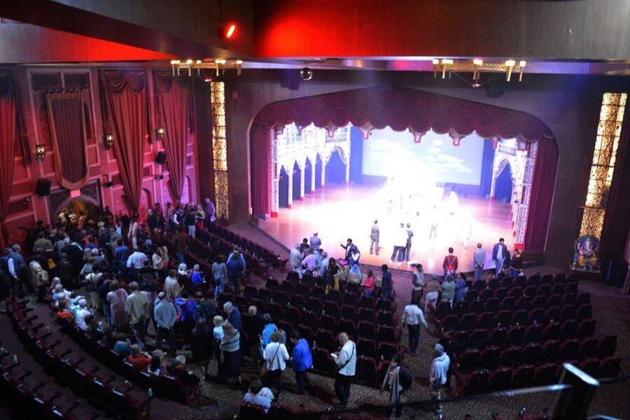 Agra: Mohabbat the Taj show tickets and agra transfers - Who will enjoy this evening most
