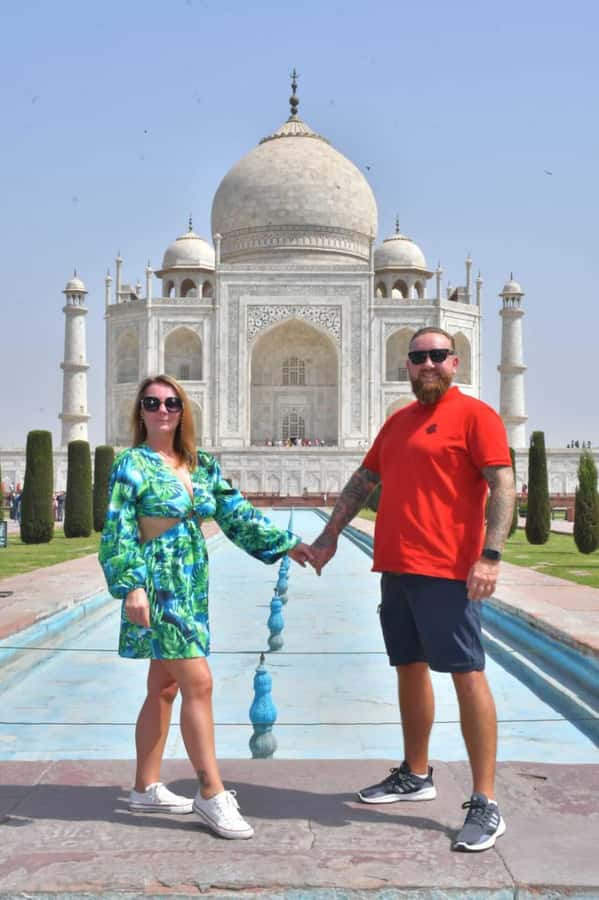 Agra: Premier Tour of Taj Mahal & Agra Fort All Inclusive - Fatehpur Sikri adds a longer drive