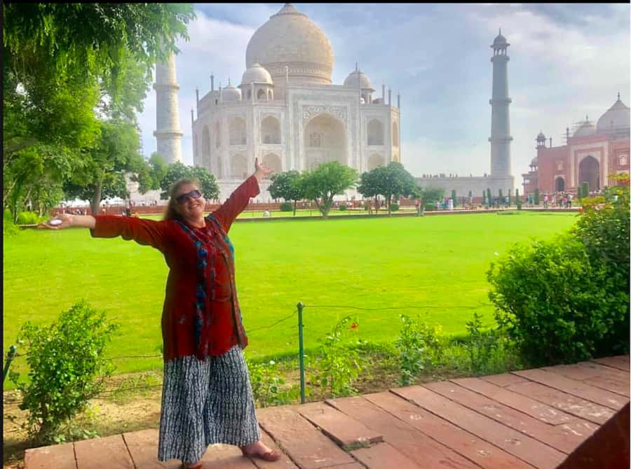 Agra: Premier Tour of Taj Mahal & Agra Fort All Inclusive - What the price does and does not cover