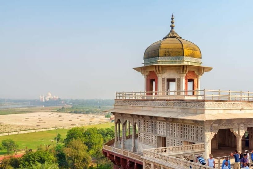 Agra: Skip-the-Line Private Tour of Taj Mahal & Agra Fort - Breakfast after the marble mausoleum