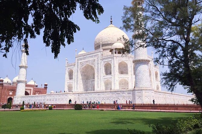 Agra: Skip-the-Line Taj Mahal & Agra Fort Private Tour - Sunrise at the Taj Mahal