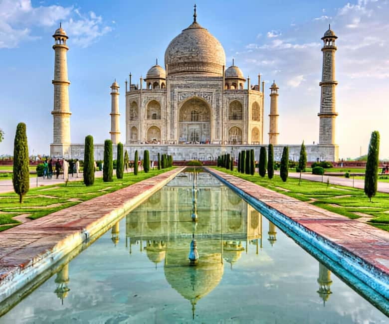 Agra: Skip-The-Line Taj Mahal & Agra Private Tour By Car - Sunrise or a later start?