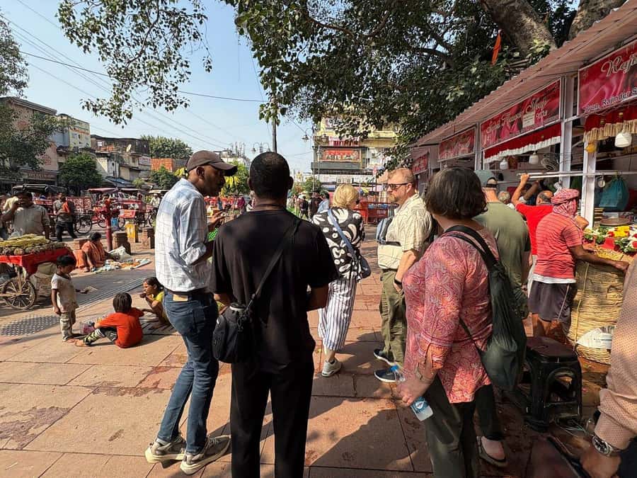 Agra: Street Food Tour with Spice Market on Tuk-Tuk Ride - Rickshaw rides make the streets part of the tour