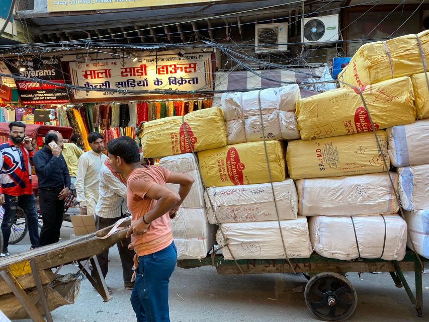 Agra: Street Food Tour with Spice Market on Tuk-Tuk Ride - The spice market offers more than a shopping stop