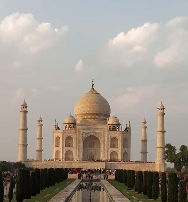 Agra: Taj Mahal, Agra Fort & Baby Taj Guided Day Tour - First stop: the Taj Mahal