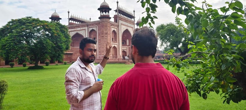 Agra: Taj Mahal, Agra Fort & Fatehpur Sikri Guided Tour - Inside Agra Fort’s royal quarters