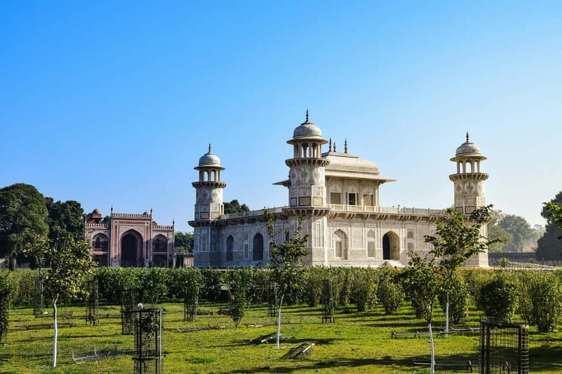 Agra: Taj Mahal & Agra Fort Private Tour - Who should choose this tour?