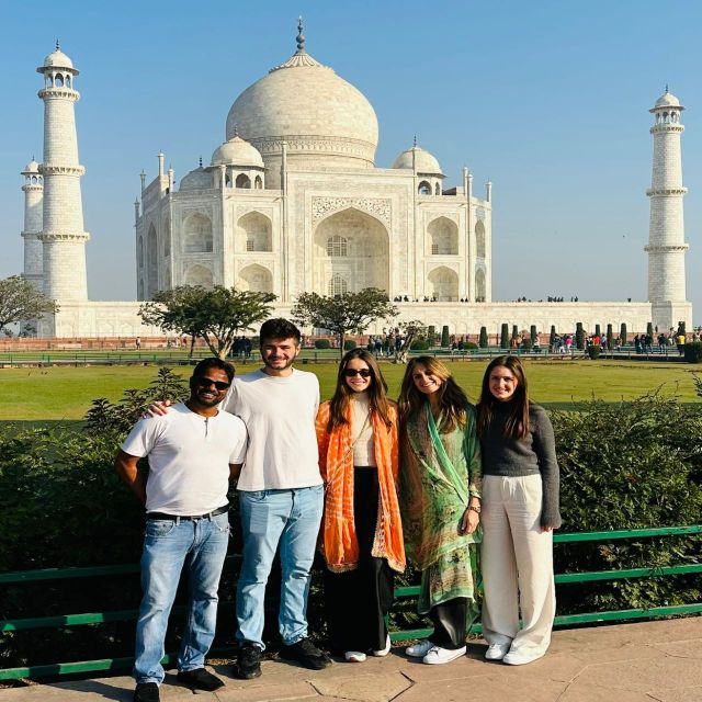 Agra: Taj Mahal and Mausoleum Guided Tour with Skip-the-Line - Three hours at the Taj, with Agra Fort as an extra