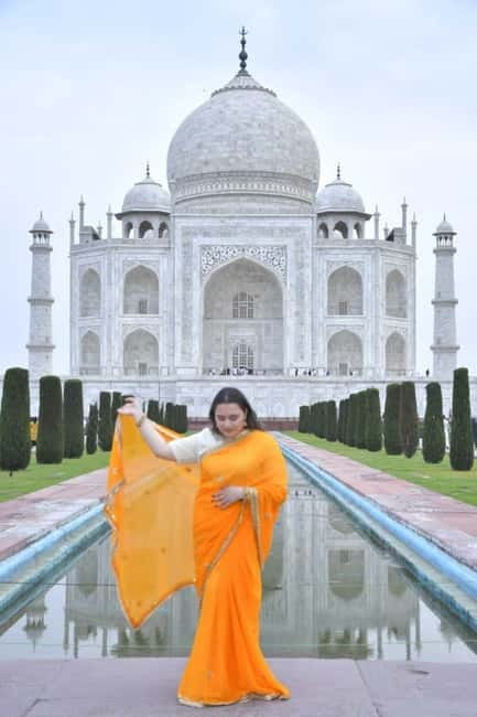 Agra: Taj Mahal Express Entry Tickets - Should you book it?