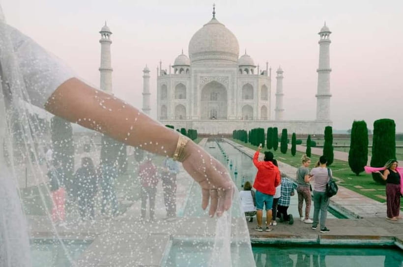Agra: Taj Mahal Living History Private Experience - Start when the light and your schedule suit you