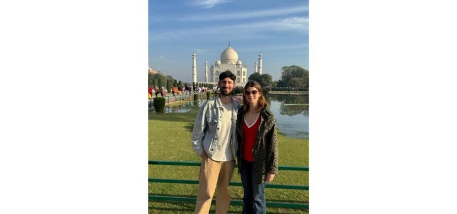 Agra:Taj Mahal Skip-The-Line Guided Tour with Breakfast - At a glance