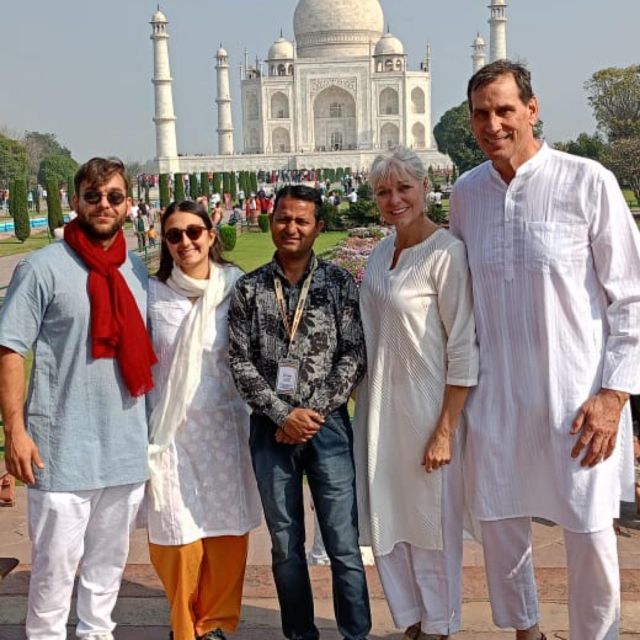 Agra : Taj Mahal tour with guide - What the $16 price covers, and what it does not