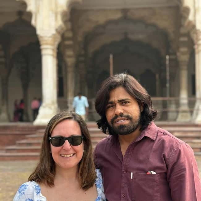 Agra : Taj Mahal tour with guide - Three hours with the Taj Mahal