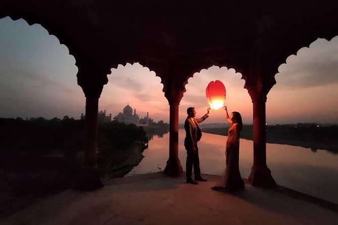 Agra Walking Tour - Kinari Bazar: a 400-year-old market in the old city