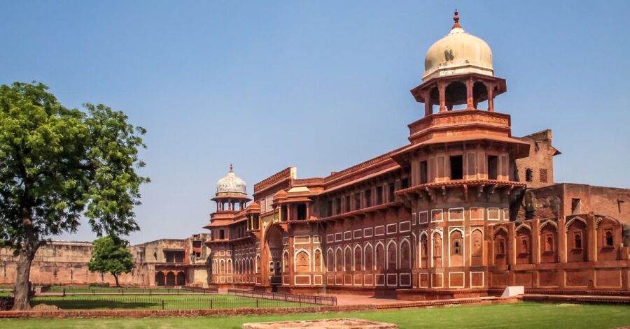 All Inclusive Private Taj Mahal Luxury Tour from Delhi - Who will get the most from this day