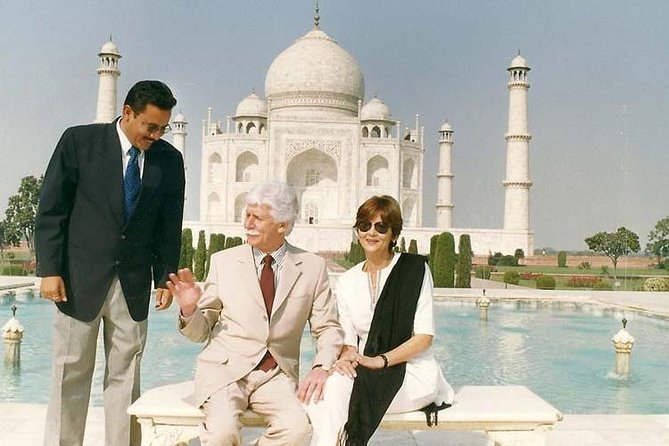Book Govt Approved Guide for Taj Mahal & Agra fort - What the guide may add beyond the monuments