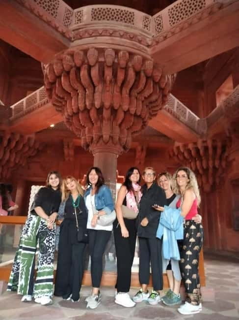 Book Official Tour Guide for Fatehpur Sikri. - Salim Chishti’s white tomb and Qawwali