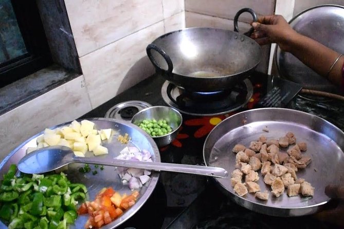 Cooking Class in Jaipur – Family Experience with Meal & Transport - Should you book it?