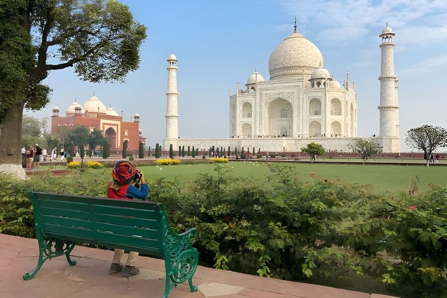 Delhi/Agra: Taj Mahal Mughal & Heritage in Mulitple Ways - Agra Fort gives the Taj a wider story