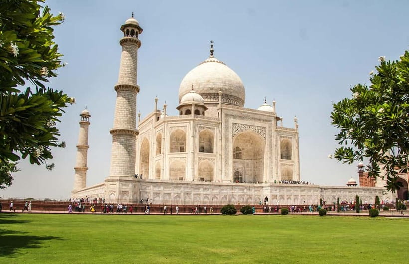 Delhi Airport to Taj Mahal Tour Instant Booking - A good fit for a long layover, not a short connection