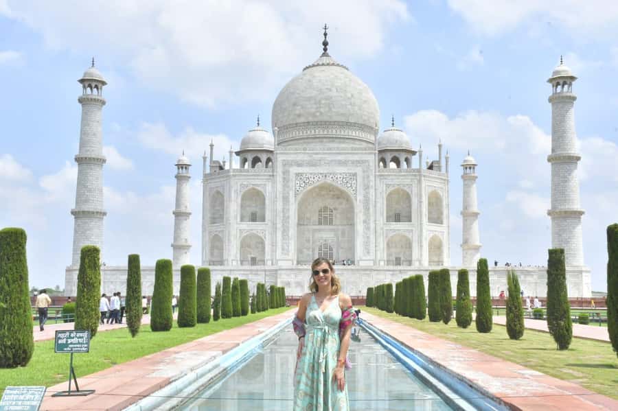 Delhi: Taj Mahal & Agra Tour by Gatimaan Express Train - Starting the day at Nizamuddin Station
