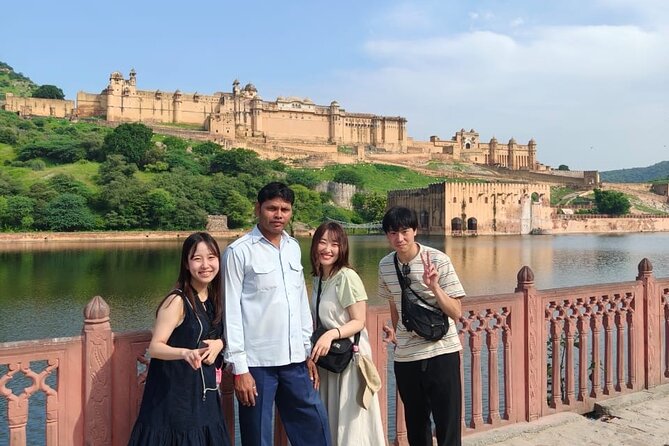 Explore Full Day Jaipur Guided Tour by Car with Guide - A palace to start the day