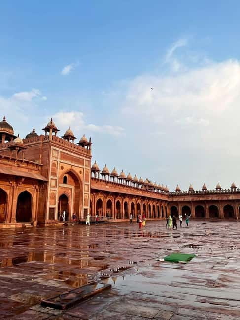 From Agra: Fatehpur Sikri Private Tour - Booking details to keep in mind