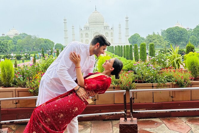 From Agra - Taj Mahal, Agra Fort and More - What the guide and driver add