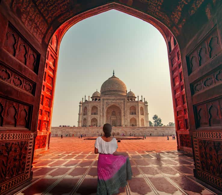 From Delhi: Private 5-Day Golden Triangle Tour - Day three: Taj Mahal sunrise, Agra Fort and the road to Jaipur