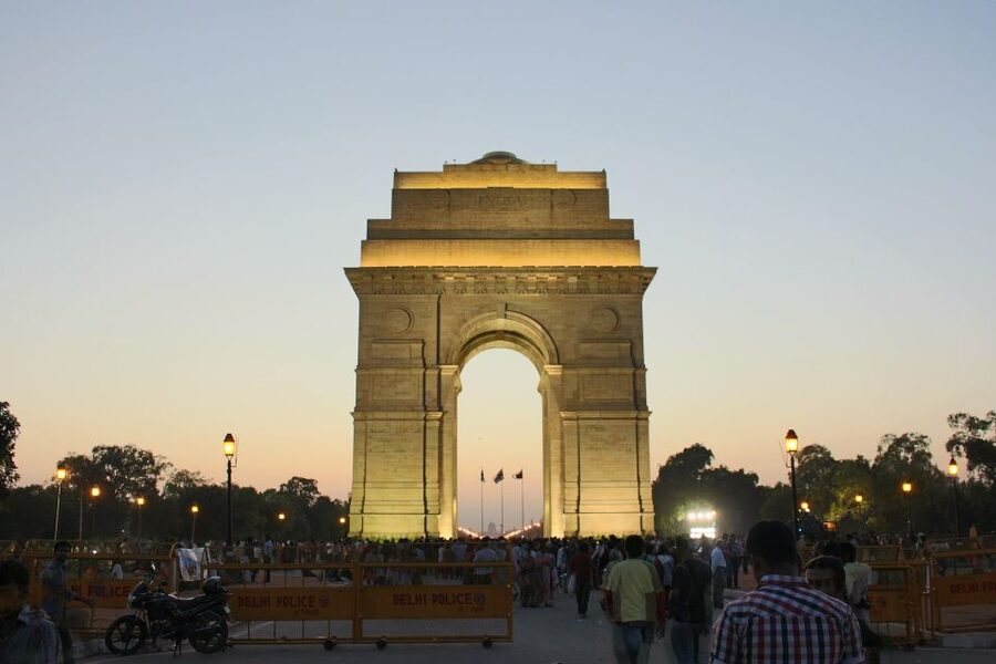 From Delhi: Private 5-Day Golden Triangle Tour - Day four in Jaipur: Amber Fort and the Pink City’s landmarks