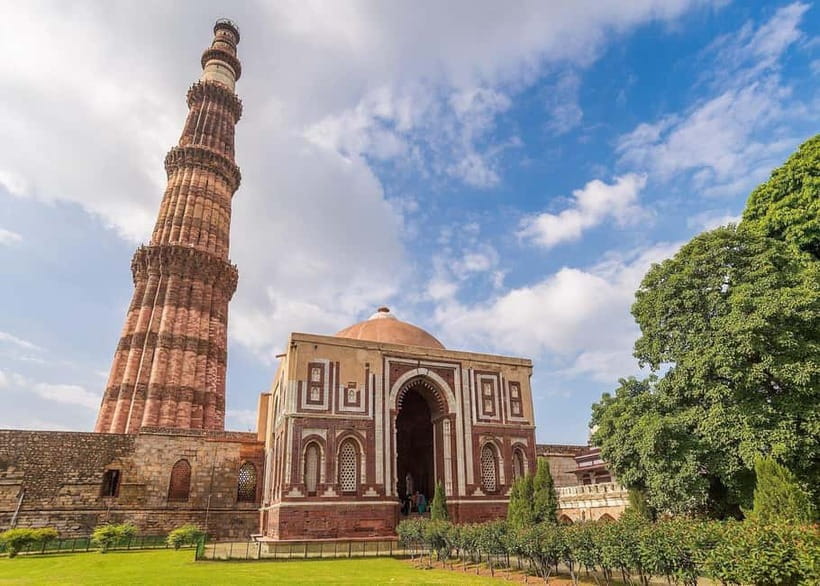 From Delhi: Private 5-Day Golden Triangle Tour Love Triangle - At a glance
