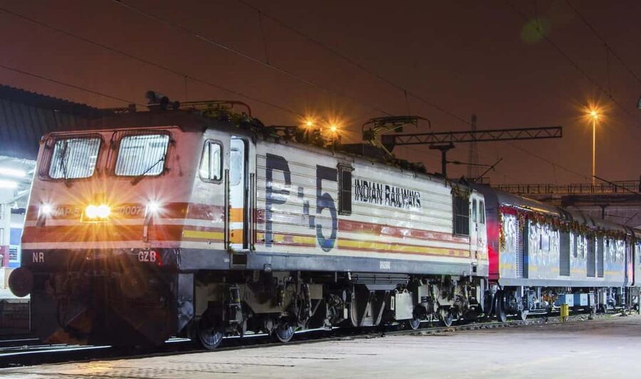 From Delhi: Same Day Taj Mahal Trip By India's Fastest Train - FAQ