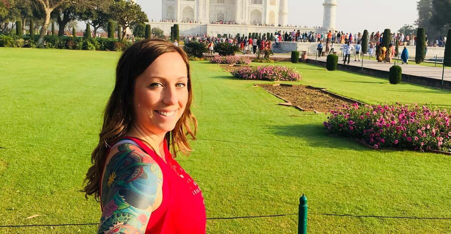 From Delhi: Sunrise Taj Mahal Tour To Agra - Sunrise is the main event