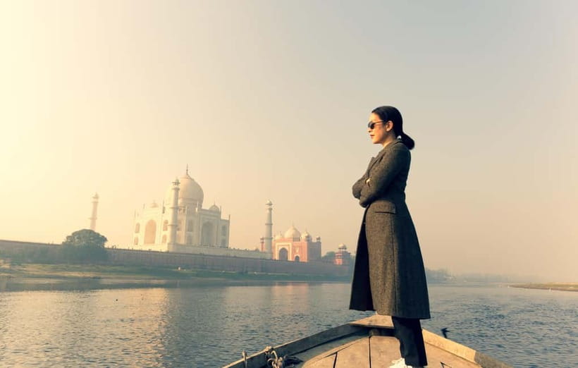 From Delhi: Sunrise Taj Mahal Tour To Agra - Breakfast breaks up the early start