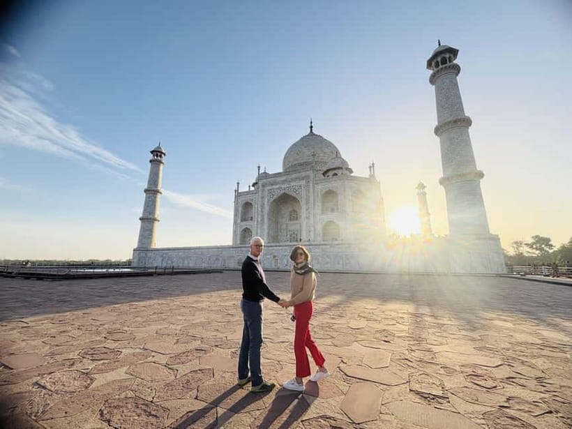 From Delhi: Taj Mahal & Agra Fort Tour with Transfers - The Taj Mahal: allow time to look