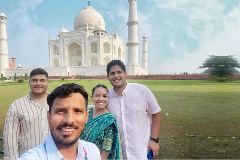 From Delhi : Taj Mahal & Agra Private Day Tour by Car - FAQ