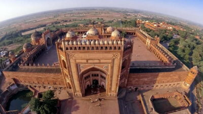 Taj Mahal & Agra With Fatehpur Sikri Day Tour