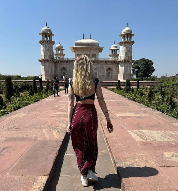 From Delhi: Taj Mahal & Agra With Fatehpur Sikri Day Tour - What the $21 starting price does and does not tell you