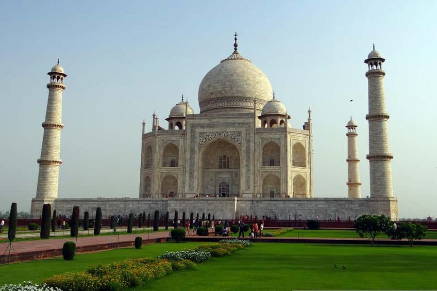 From Delhi: Taj Mahal and Agra Fort Day Tour with transfer - Agra Fort: A Different View of Mughal Rule