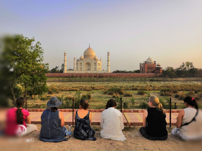 From Delhi : Taj Mahal and Agra Fort Tour By Private Car - What the private format is worth