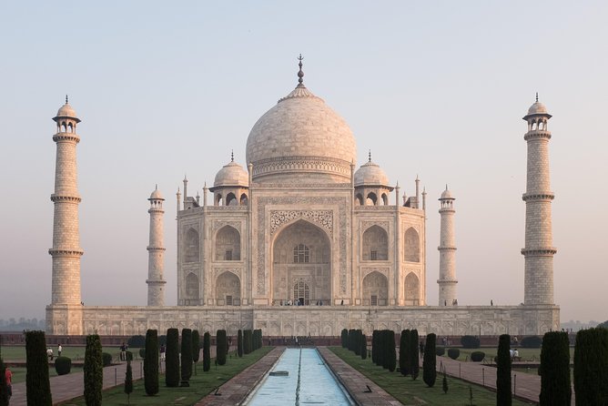 From Delhi : Taj Mahal full day Agra tour by Gatiman Train - Lunch as a proper pause