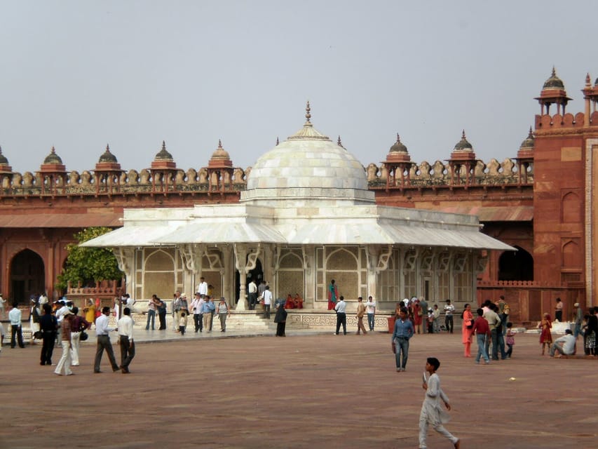 From Delhi: Taj Mahal Sunrise, Agra Fort & Baby Taj Day Tour - Agra Fort, the Mughal seat of power