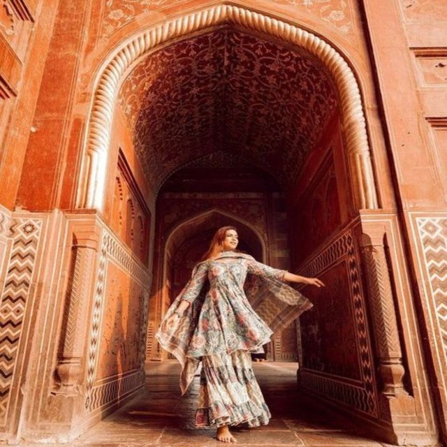 From Jaipur: All Inclusive Taj Mahal & Agra Fort Day Trip - A Jaipur to Agra day built around the Taj