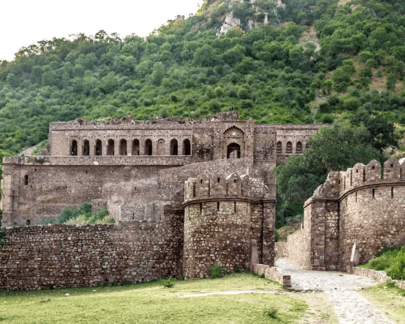 From Jaipur: Day Trip to Chand Baori and Bhangarh Fort - What the $30 price covers, and what it does not